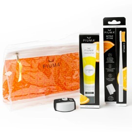 Piuma Gift Set Kit & Base Vitamin C Medium Μέτρια Οδοντόβουρτσα Pure White με Καθαριστή Γλώσσας Λευκό 1 Τεμάχιο & Visible Active Vitamin C Oδοντόκρεμα με Βιταμίνη C για Ούλα που Ματώνουν - Μέντα 75ml & Διάφανο Νεσεσέρ