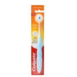 Colgate Gum Invigorate Soft Μαλακή Οδοντόβουρτσα Γαλάζιο 1 Τεμάχιο