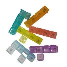 Πλαστική Ημερήσια Θήκη Χαπιών 4 Θέσεων Τυχαία Επιλογή Χρωμάτων 1 Τεμάχιο