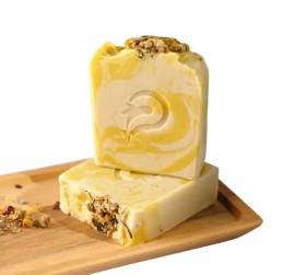 Treat me Well SET Bar Soap Μπάρα Σαπουνιού για Peeling Προσώπου με Άρωμα Καλέντουλα & Χαμομήλι 120gr - Ξύλινη Σαπουνοθήκη