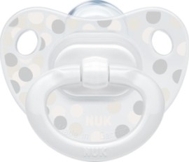 Nuk Happy Days Πιπίλα Σιλικόνης Με Κρίκο 6-18m+ 1 Τεμάχιο [10.736.376]